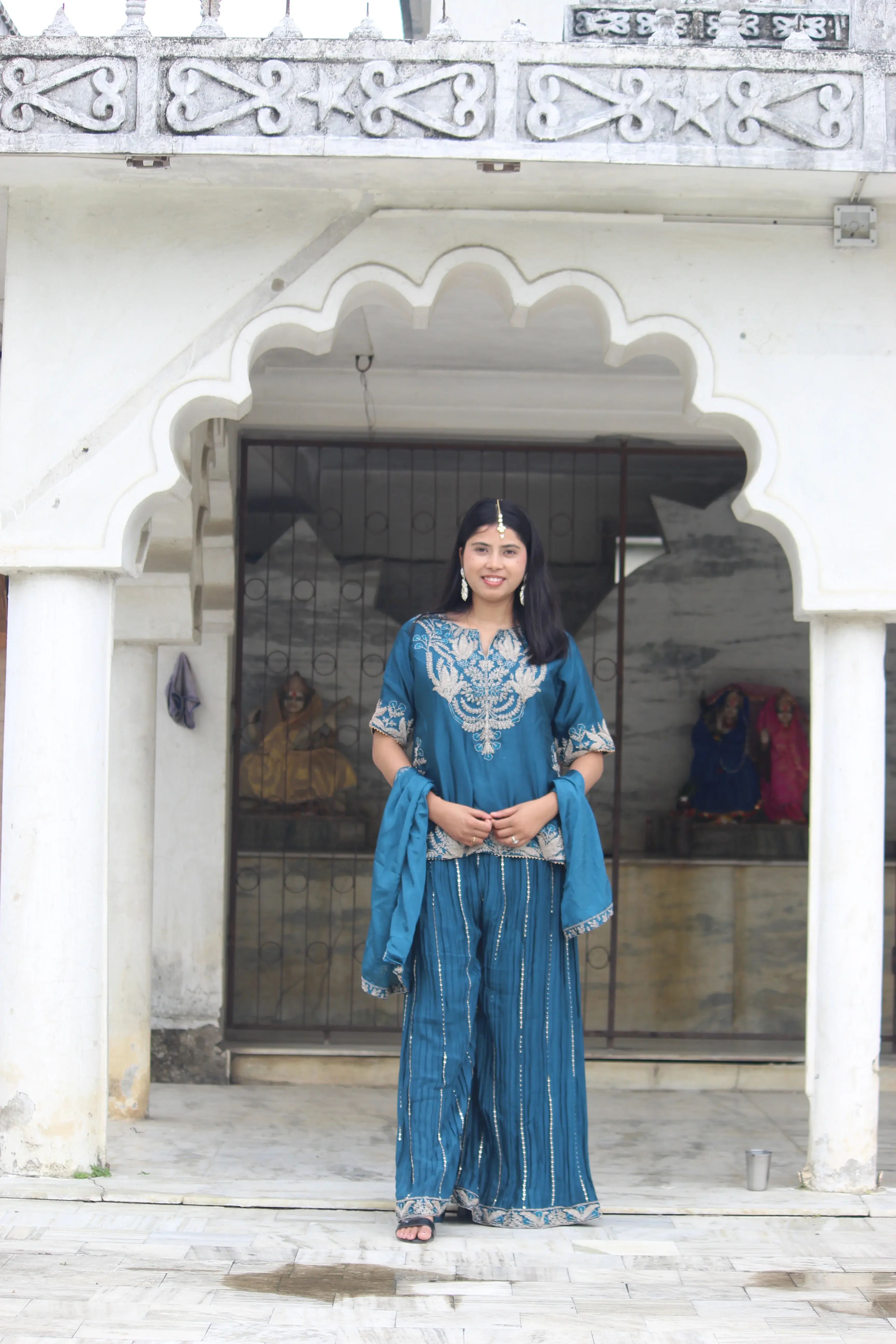 /storage/photos/1/Products/Sarara Updated/blue sarara (2).webp